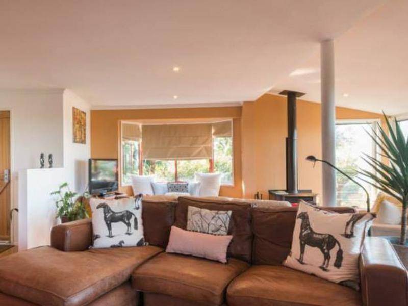 Photo of Livingroom in Booroobin