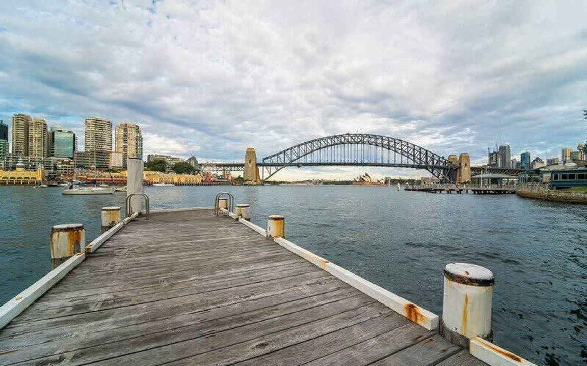 Photo of Others in McMahons Point
