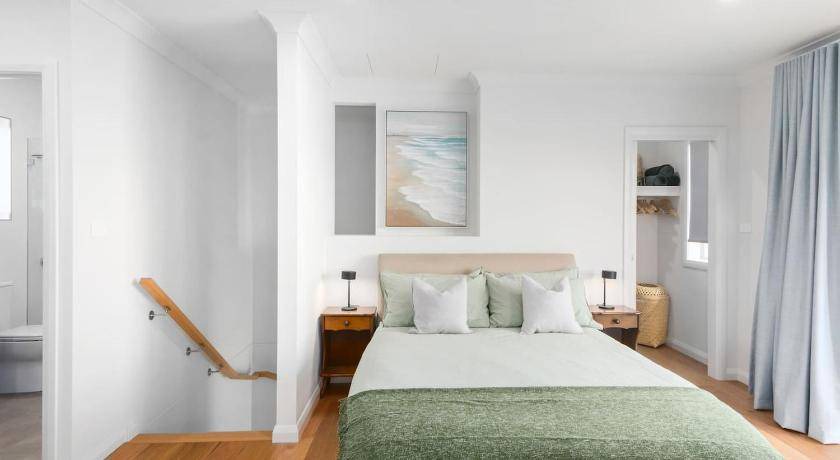 Photo of Bedroom in Shell Cove