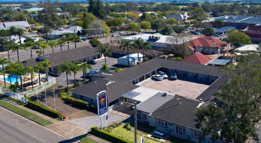Photo of Others in Raymond Terrace