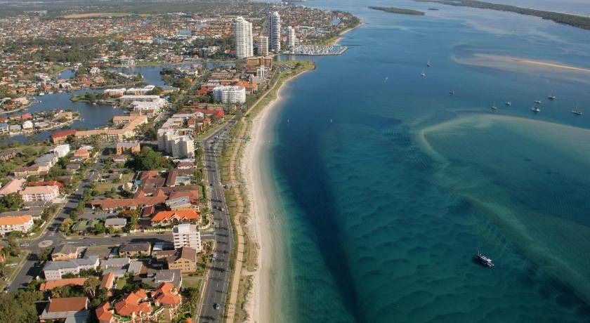 Photo of Others in Biggera Waters