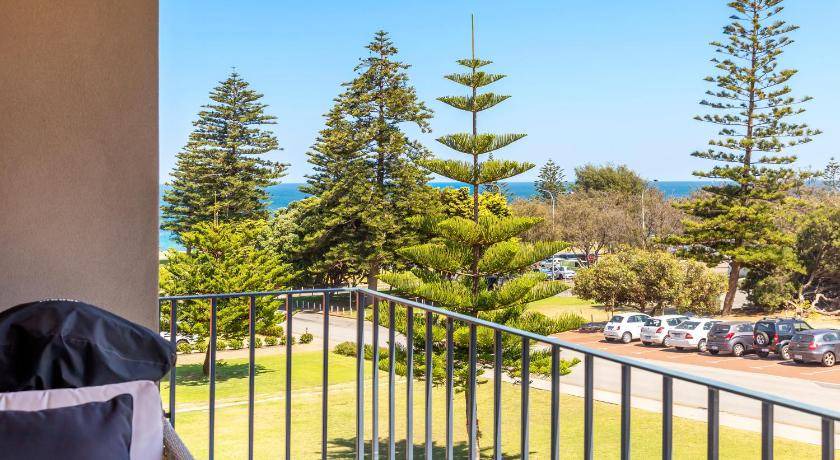Photo of Others in Cottesloe
