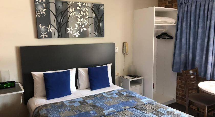 Photo of Bedroom in South Tamworth