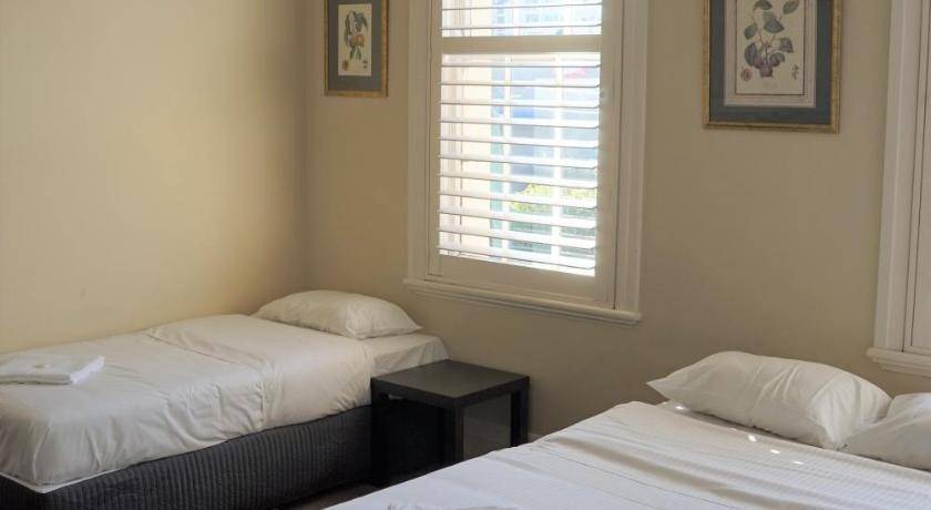 Photo of Bedroom in Mortlake