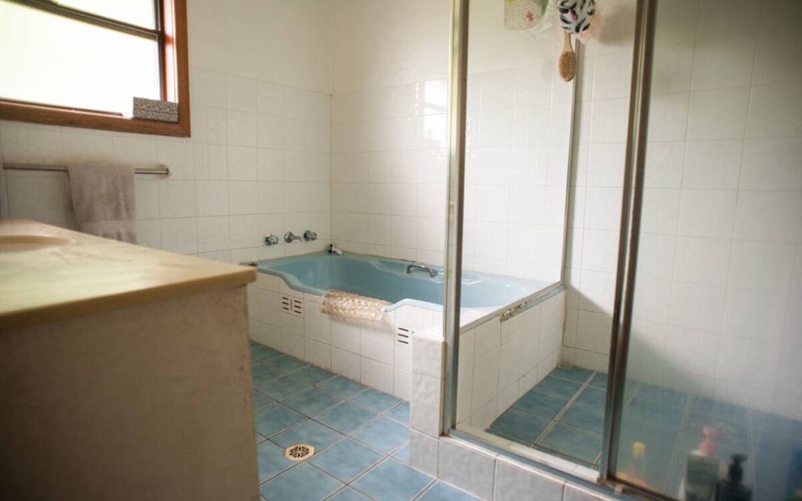 Photo of Bathroom in St Ives Chase
