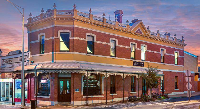 Photo of Others in Stawell