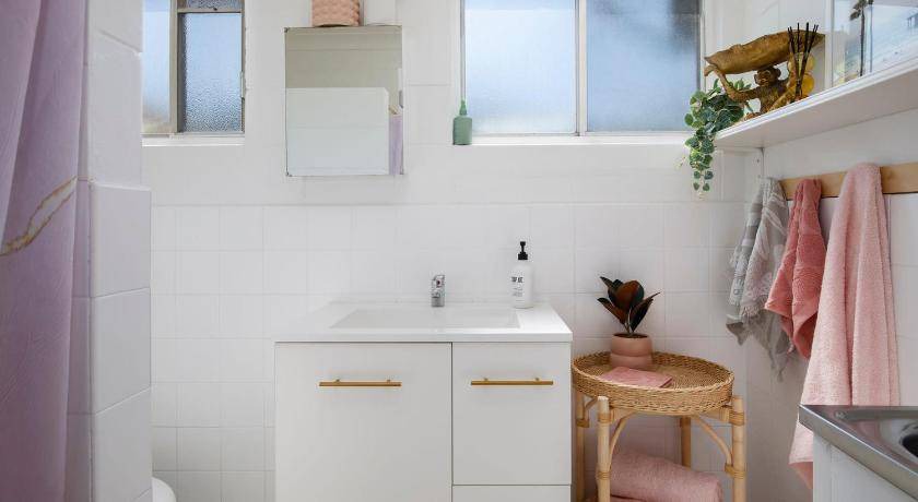 Photo of Bathroom in Bateau Bay