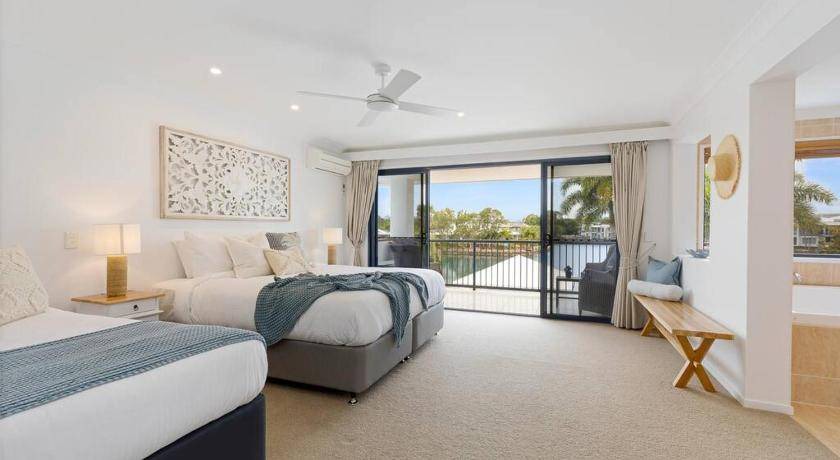 Photo of Bedroom in Twin Waters