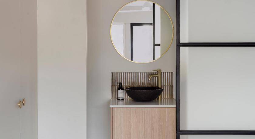 Photo of Bathroom in Caloundra