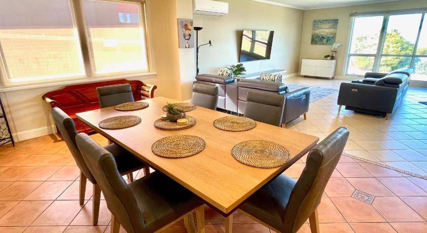 Photo of Livingroom in Kingscote