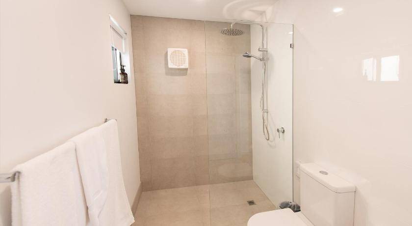 Photo of Bathroom in Solomontown
