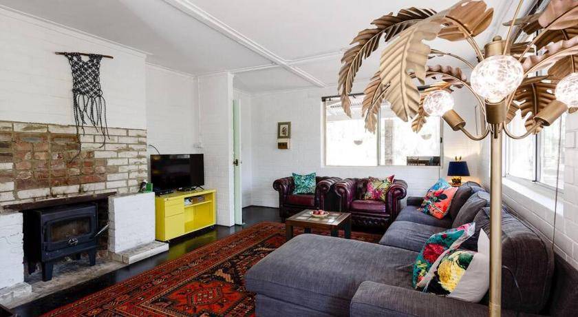 Photo of Livingroom in Redgate