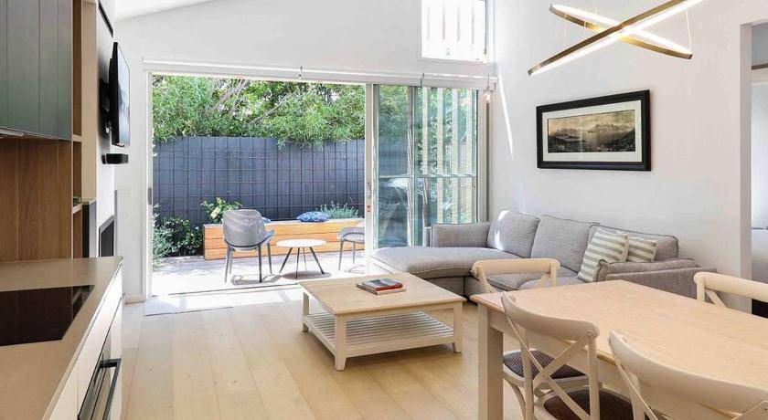 Photo of Livingroom in Ocean Grove
