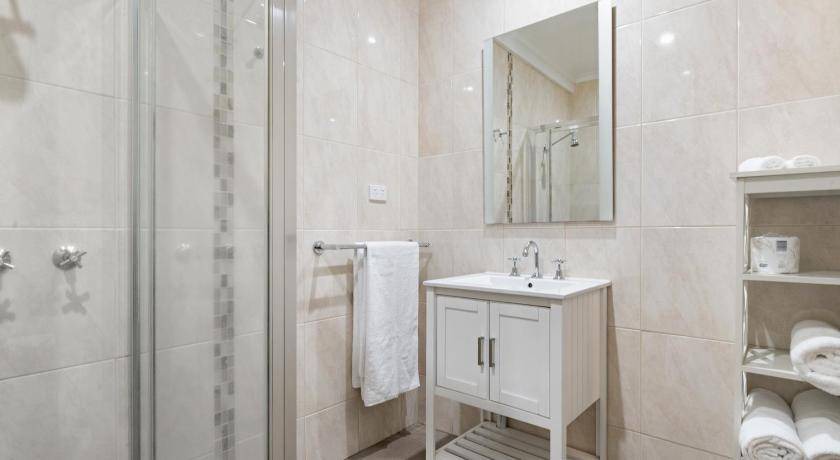 Photo of Bathroom in Benalla West