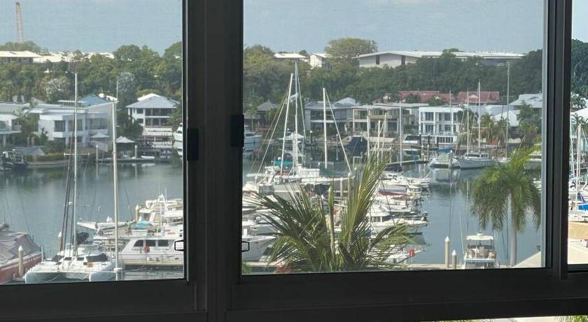 Photo of Others in Cullen Bay