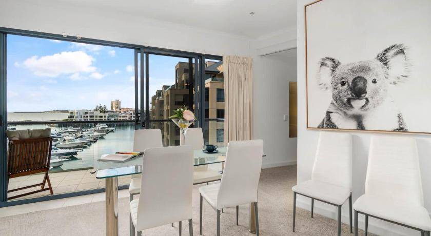 Photo of Livingroom in Glenelg