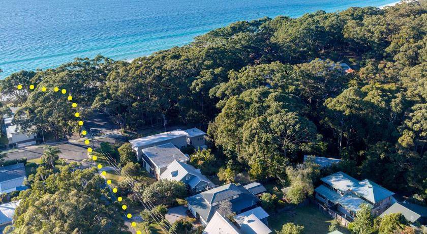 Photo of Others in Hyams Beach