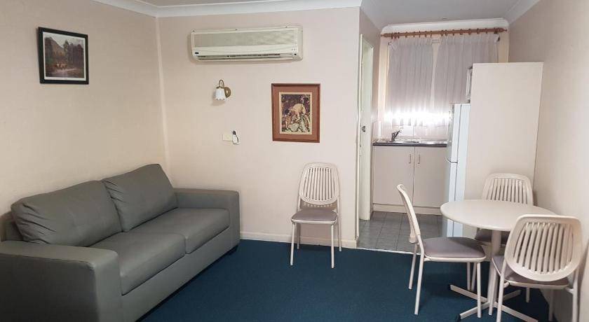 Photo of Others in East Tamworth