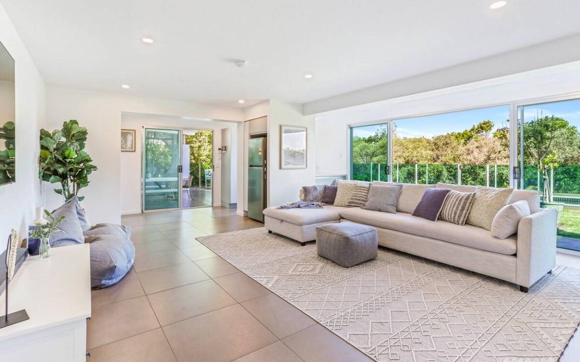 Photo of Livingroom in Sunrise Beach