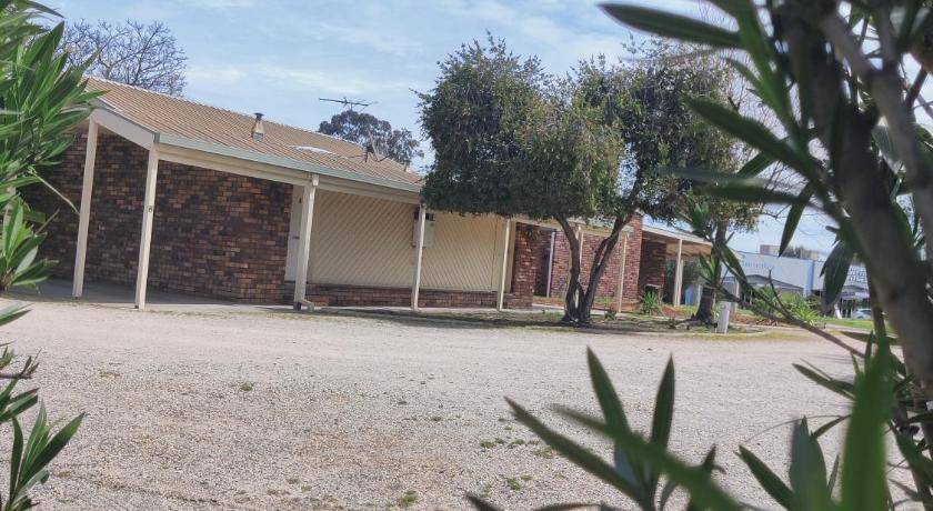 Photo of Others in West Wodonga