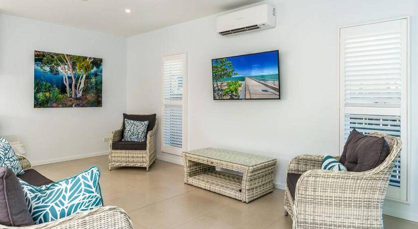 Photo of Others in Palm Cove