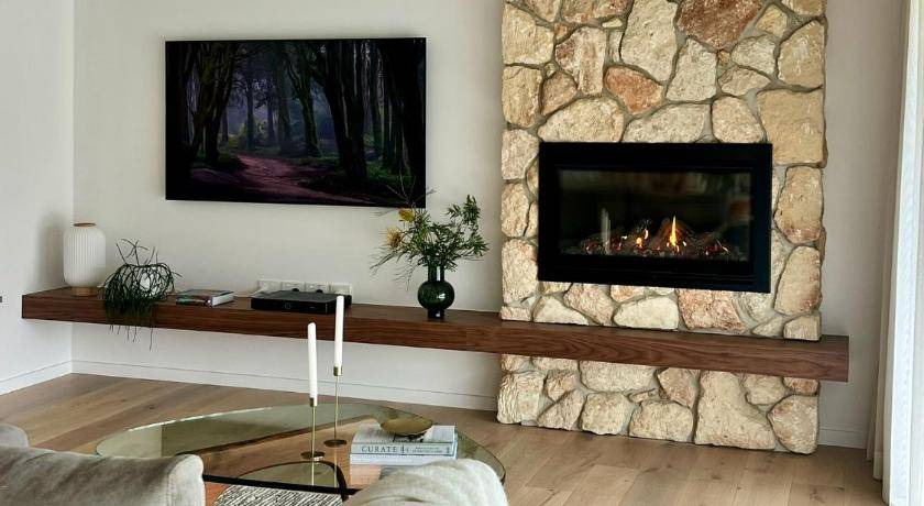 Photo of Livingroom in Mount View