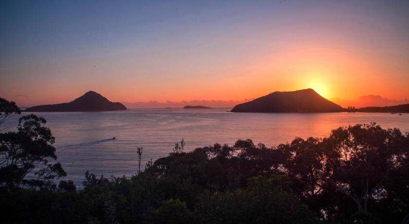 Photo of Others in Salamander Bay