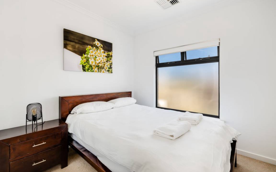 Photo of Bedroom in Henley Beach South