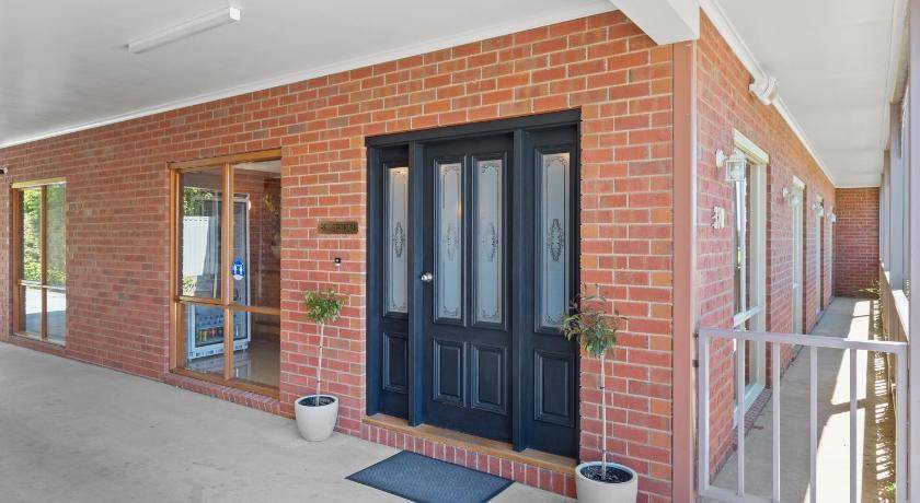 Photo of Others in Swan Hill