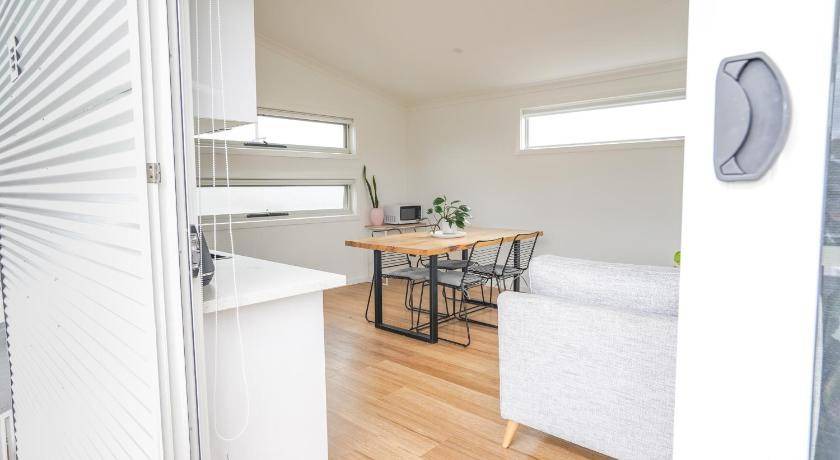 Photo of Others in Highton