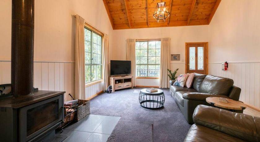 Photo of Livingroom in Halls Gap
