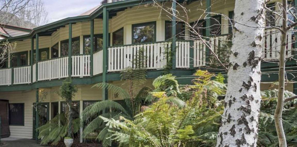 Photo of Buildings in Halls Gap