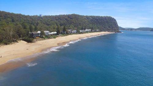 Photo of Others in Pearl Beach