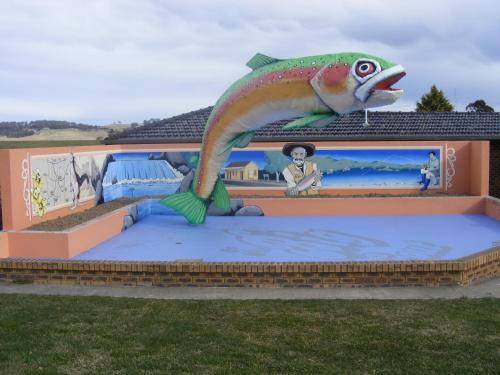 Photo of Others in Oberon