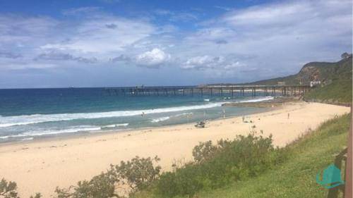 Photo of Others in Catherine Hill Bay