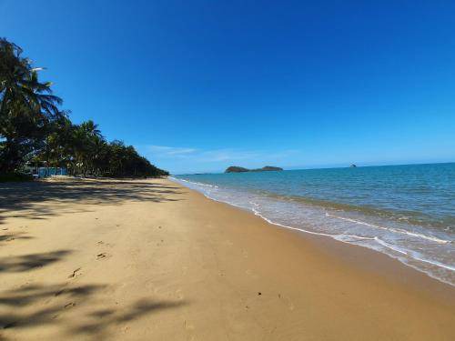 Photo of Others in Palm Cove