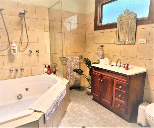 Photo of Bathroom in Maryborough