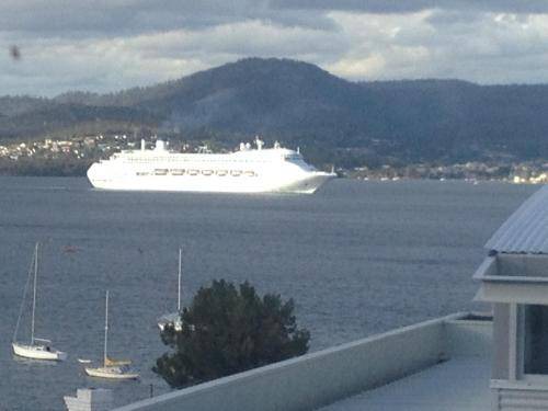 Photo of Others in Sandy Bay