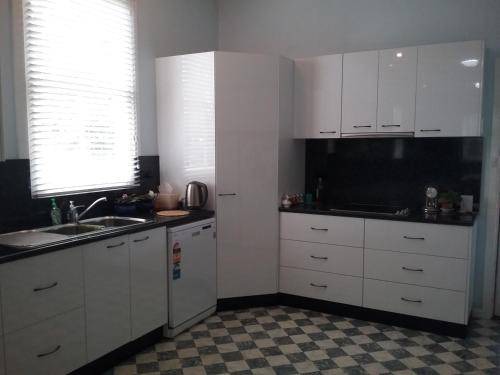 Photo of Kitchen in Coonabarabran