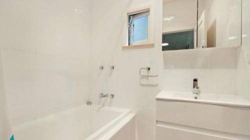 Photo of Bathroom in Pearl Beach