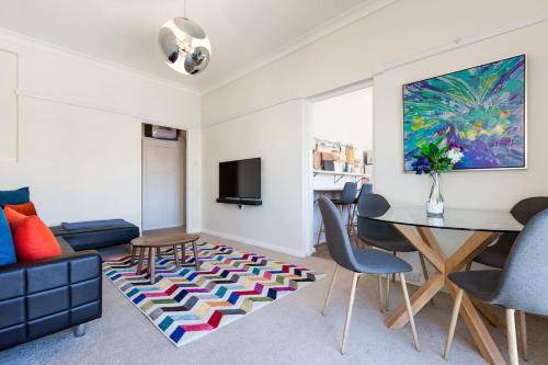 Photo of Livingroom in McMahons Point