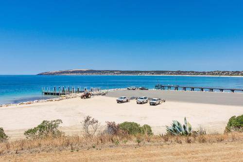 Photo of Others in Emu Bay