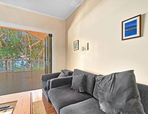 Photo of Livingroom in Picnic Bay
