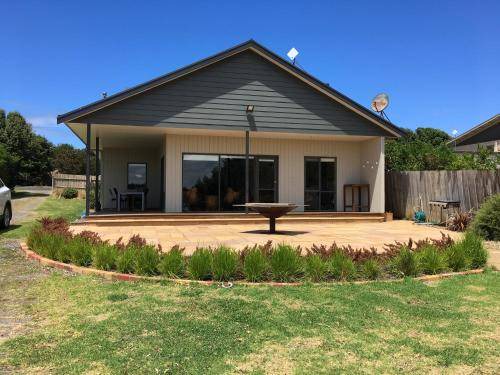 Photo of Buildings in Port Campbell
