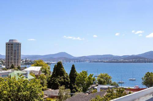 Photo of Others in Sandy Bay