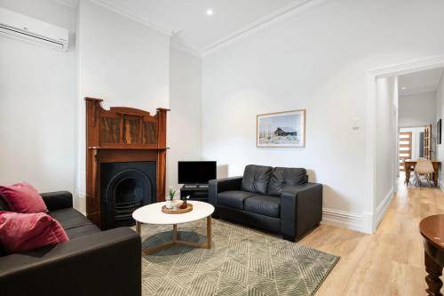 Photo of Livingroom in Glenelg South