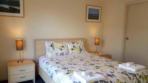 Photo of Bedroom in Kingscote