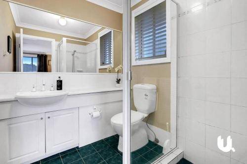 Photo of Bathroom in Glenmore Park
