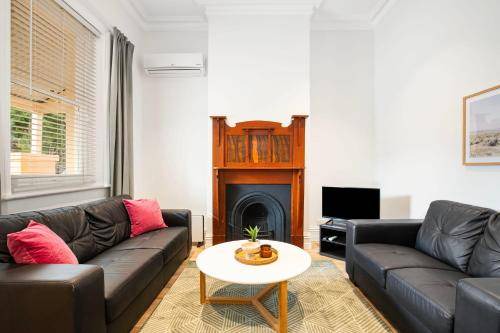 Photo of Livingroom in Glenelg South