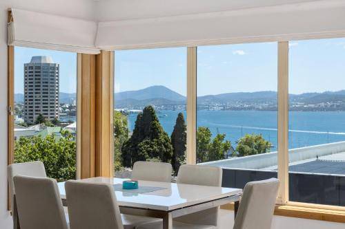 Photo of Patio Balcony in Sandy Bay